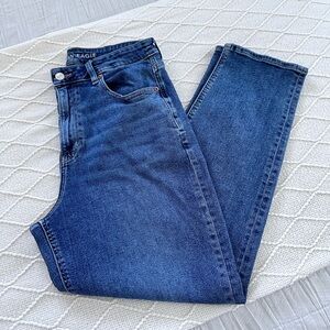 American Eagle mom jeans